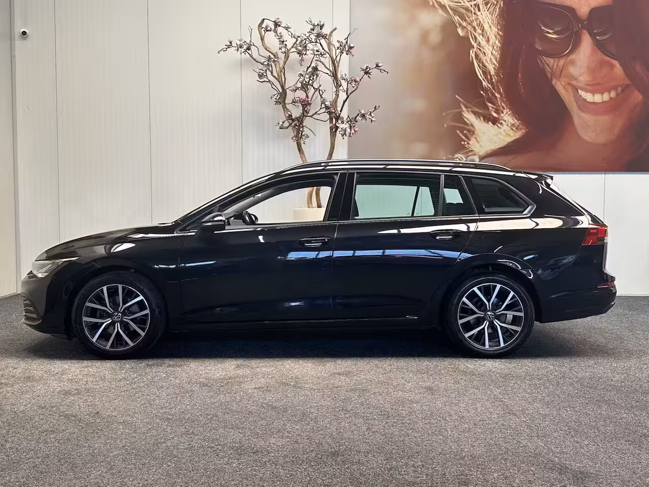Volkswagen Golf Variant 1.0 eTSI LIFE BUSINESS AUTOMAAT ADAPTIVE CRUISE CONTROL CLIMATE CONTROL BLUETOOTH TELEFOON
