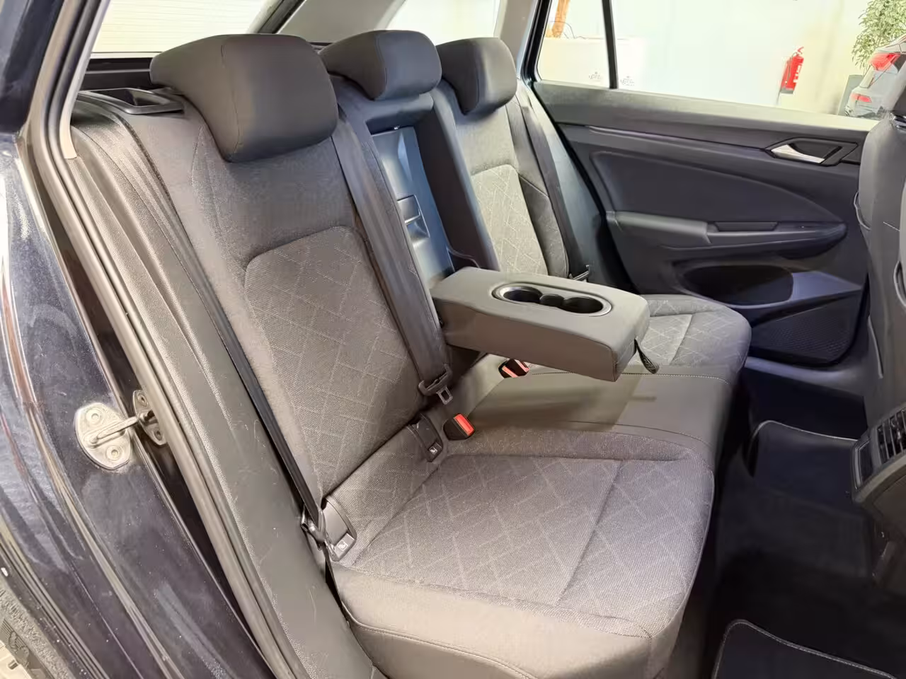 Volkswagen Golf Variant 1.0 eTSI LIFE BUSINESS AUTOMAAT ADAPTIVE CRUISE CONTROL CLIMATE CONTROL BLUETOOTH TELEFOON