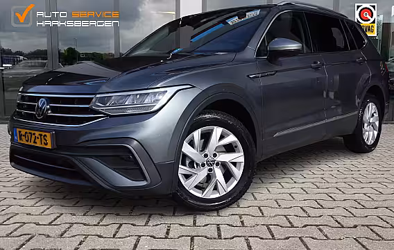 Volkswagen Tiguan Allspace 1.5 TSI Life 7p. | Trekhaak | Camera | ACC |