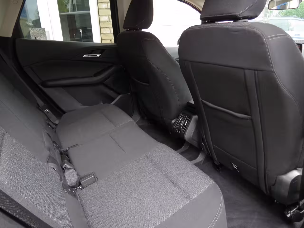 BMW 2-serie Active Tourer 225e xDrive Camera|CarPlay|Cruise|Navi|Stoel verw.|Clima|DAB+