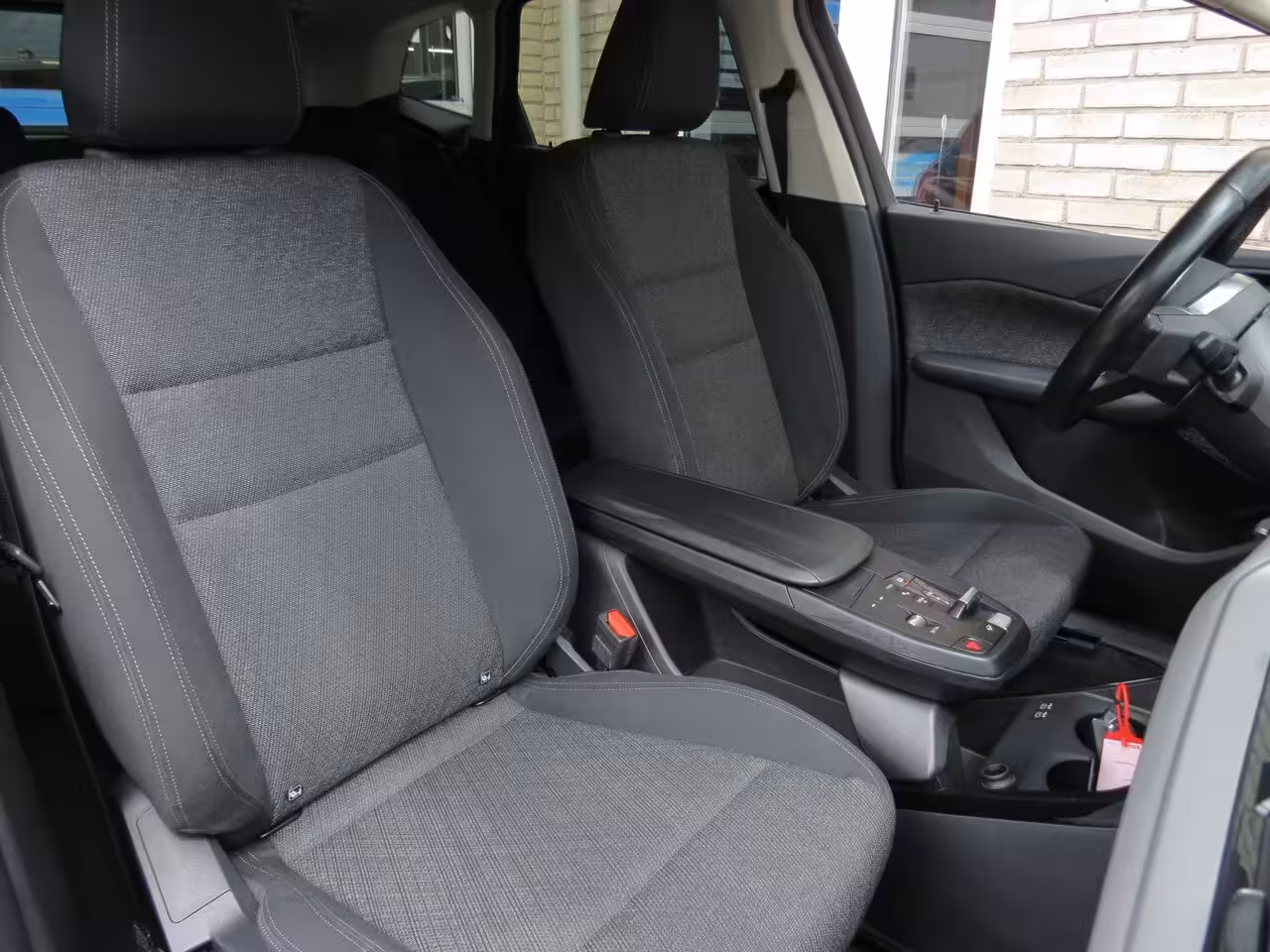 BMW 2-serie Active Tourer 225e xDrive Camera|CarPlay|Cruise|Navi|Stoel verw.|Clima|DAB+