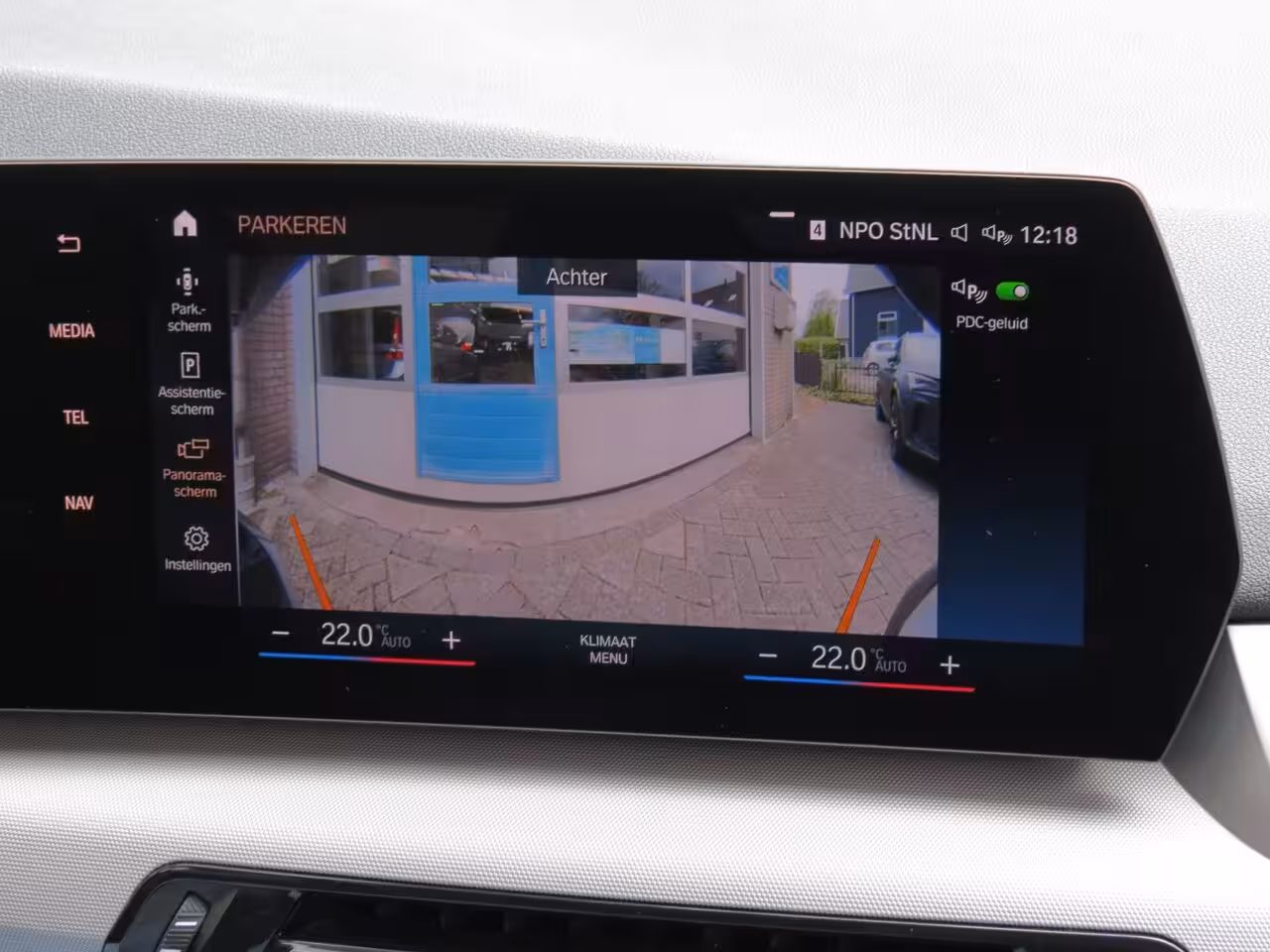 BMW 2-serie Active Tourer 225e xDrive Camera|CarPlay|Cruise|Navi|Stoel verw.|Clima|DAB+