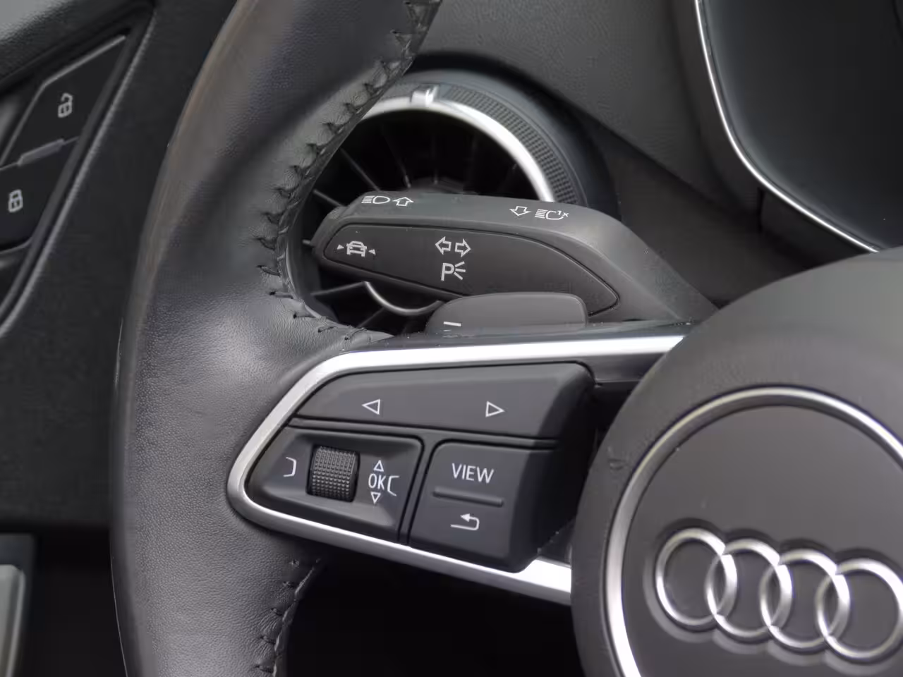 Audi TT Roadster 45 TFSI quattro S-Line Digi-Dash|Clima|Navi|PDC|Stoel verw.|LED|S-Tronic