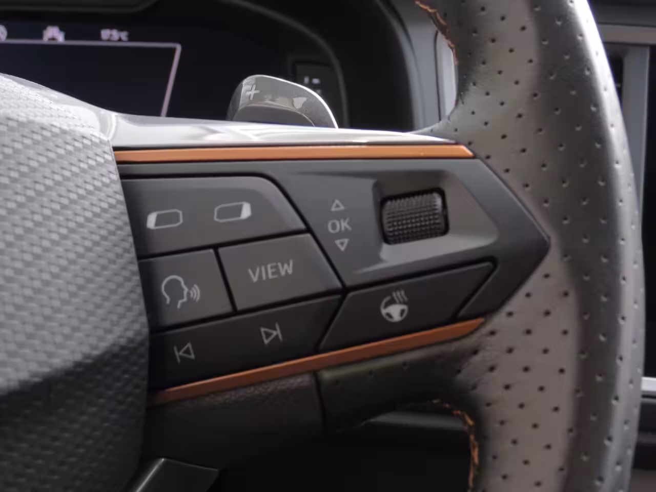 Cupra Ateca 1.5 TSI DSG Business Intense Camera|Carplay|Digi-Dash|Clima|Cruise|Navi|LED|Schaalstoelen