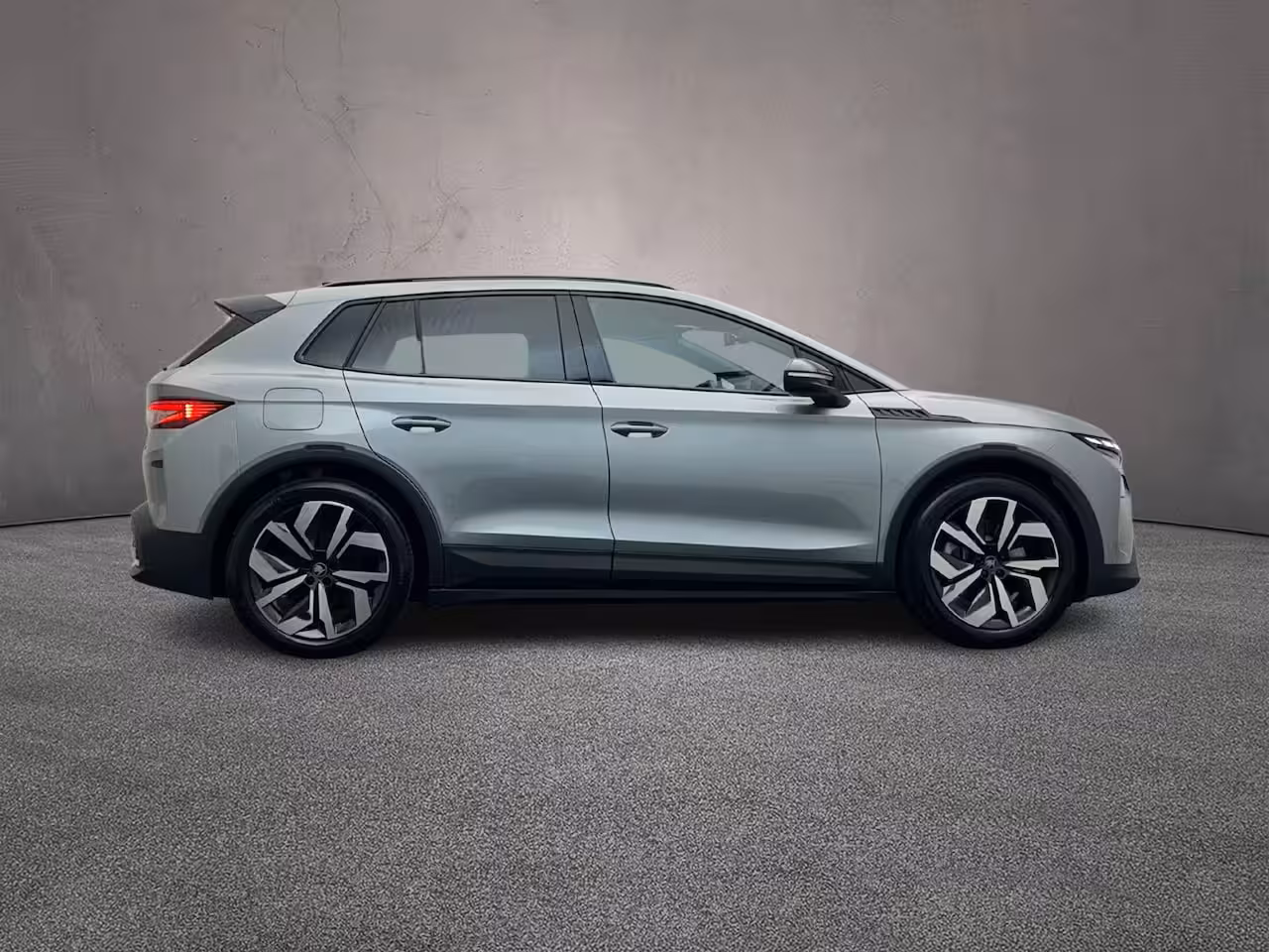 Skoda Elroq Elektromotor 82 kWh 286pk Sportline €2.500, - inruilpremie