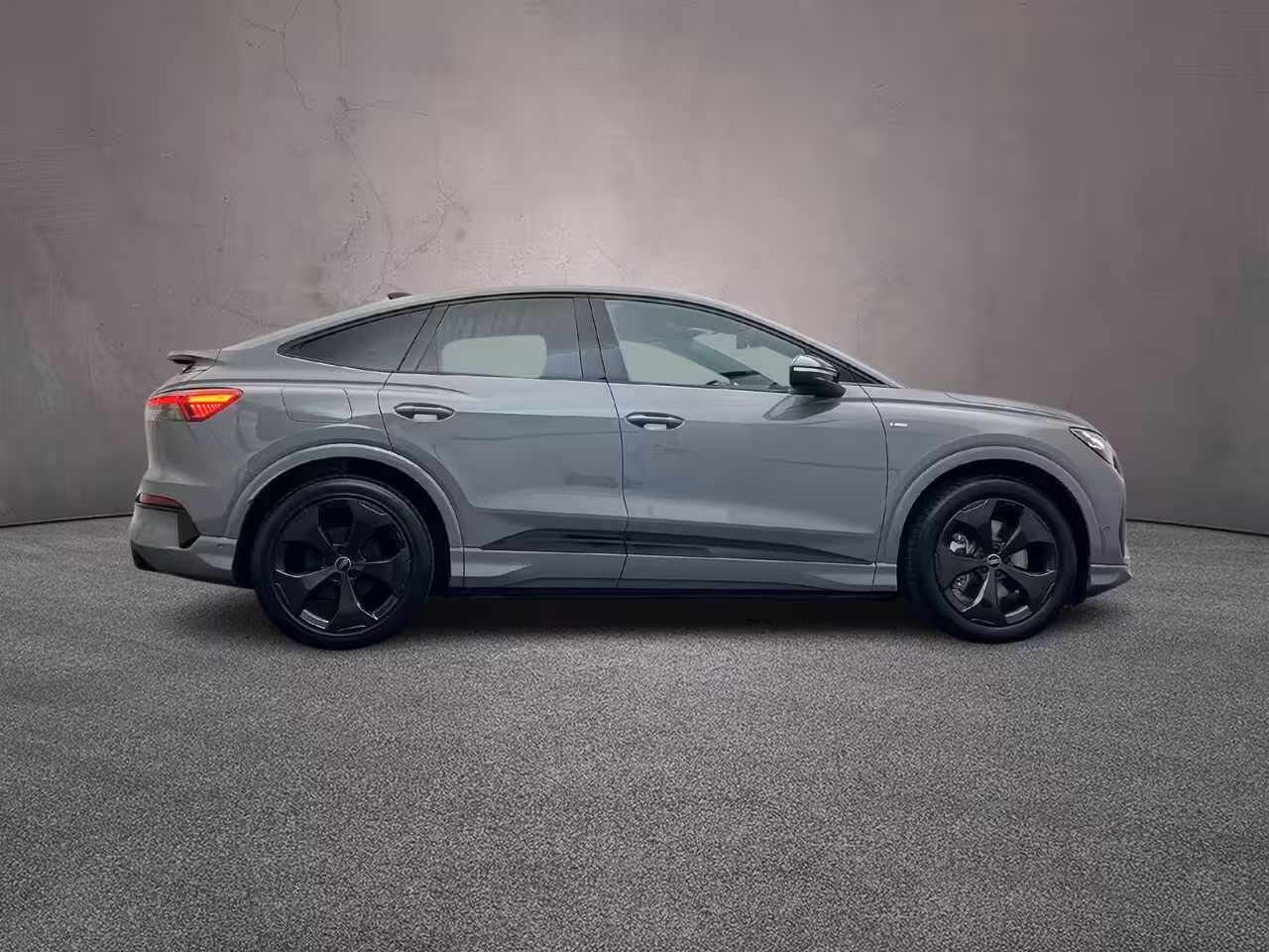 Audi Q4 Sportback e-tron e-tron performance 286pk S Edition