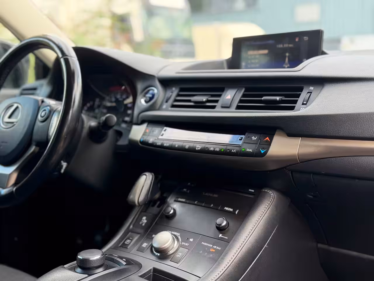 Lexus CT 200h 1e Eigenaar 72300 KM NAP Dealer onderhouden