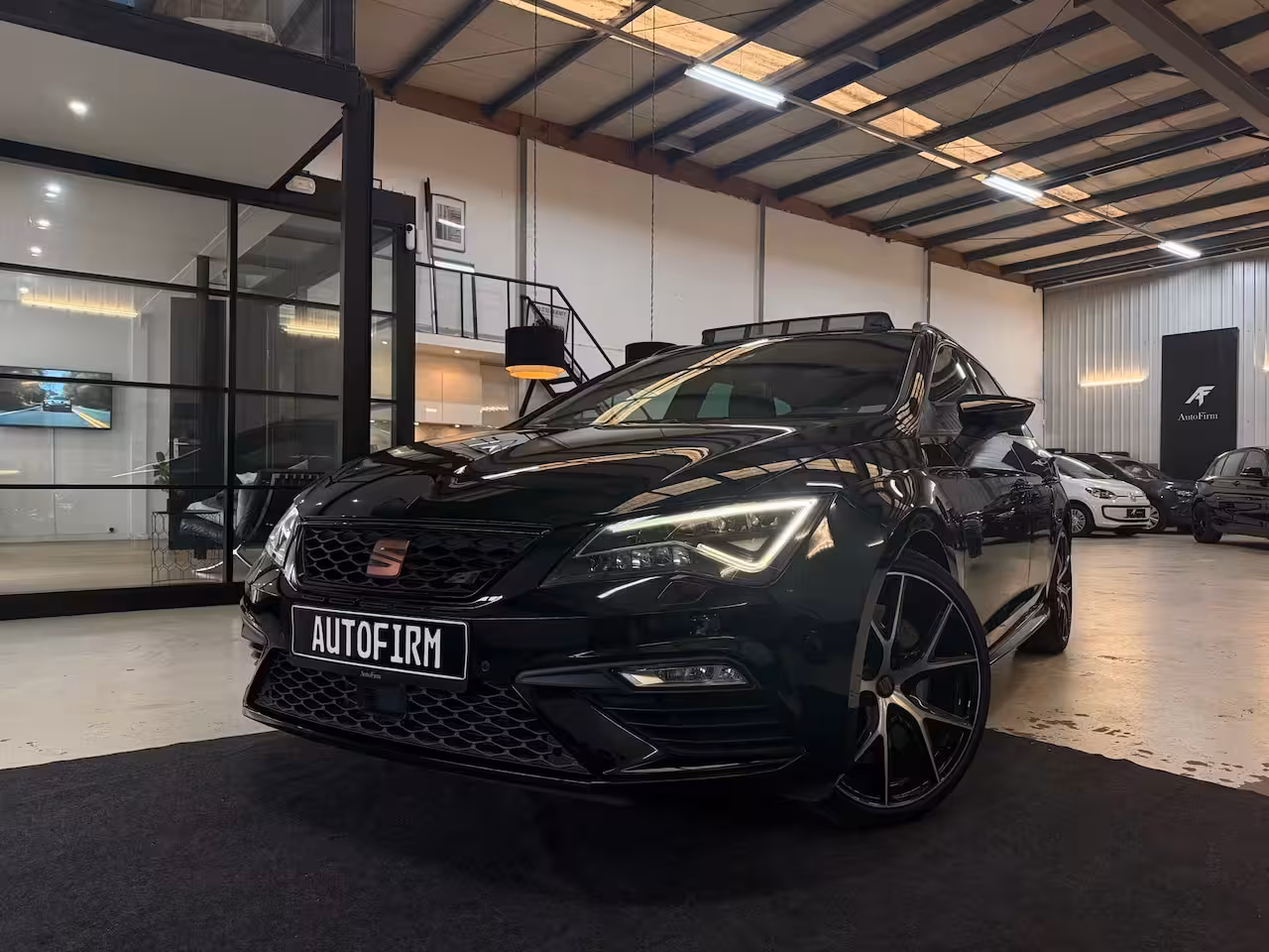 Seat Leon ST 2.0 TSI 4DRIVE CUPRA Dealer Onderhouden Automaat Parkeersensoren Leder Bekleding