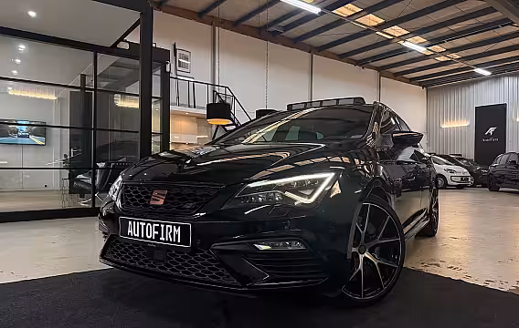 Seat Leon ST 2.0 TSI 4DRIVE CUPRA Dealer Onderhouden Automaat Parkeersensoren Leder Bekleding
