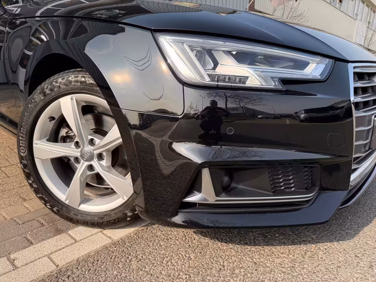 Audi A4 Limousine 35 TFSI Sport AUT ECC/PDC/LED/XENON/LMV18/LEER/NAVI