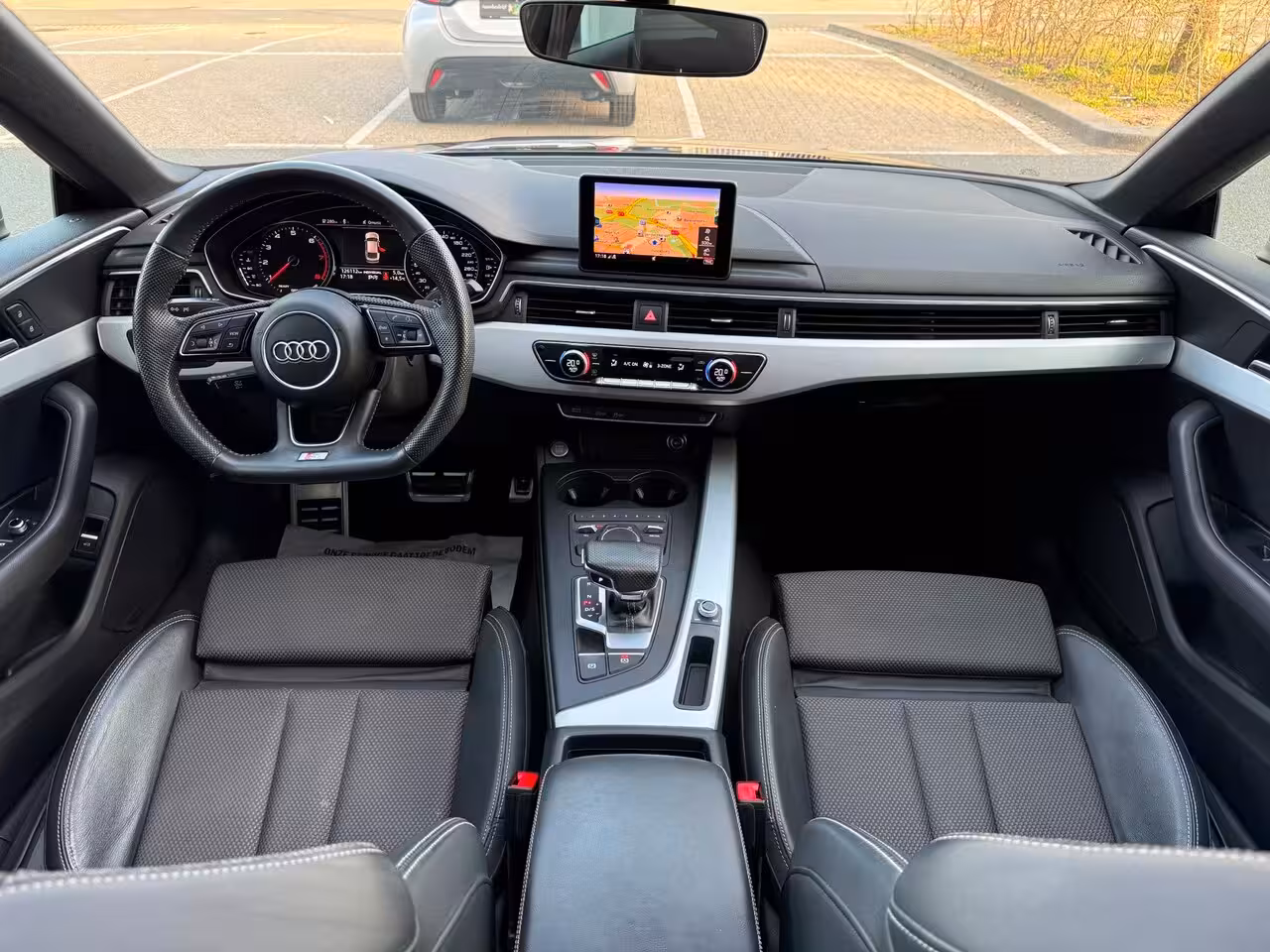 Audi A5 Sportback 35 TFSI 2x S-Line PDC/LED/LM18/H-LEER/NAVI