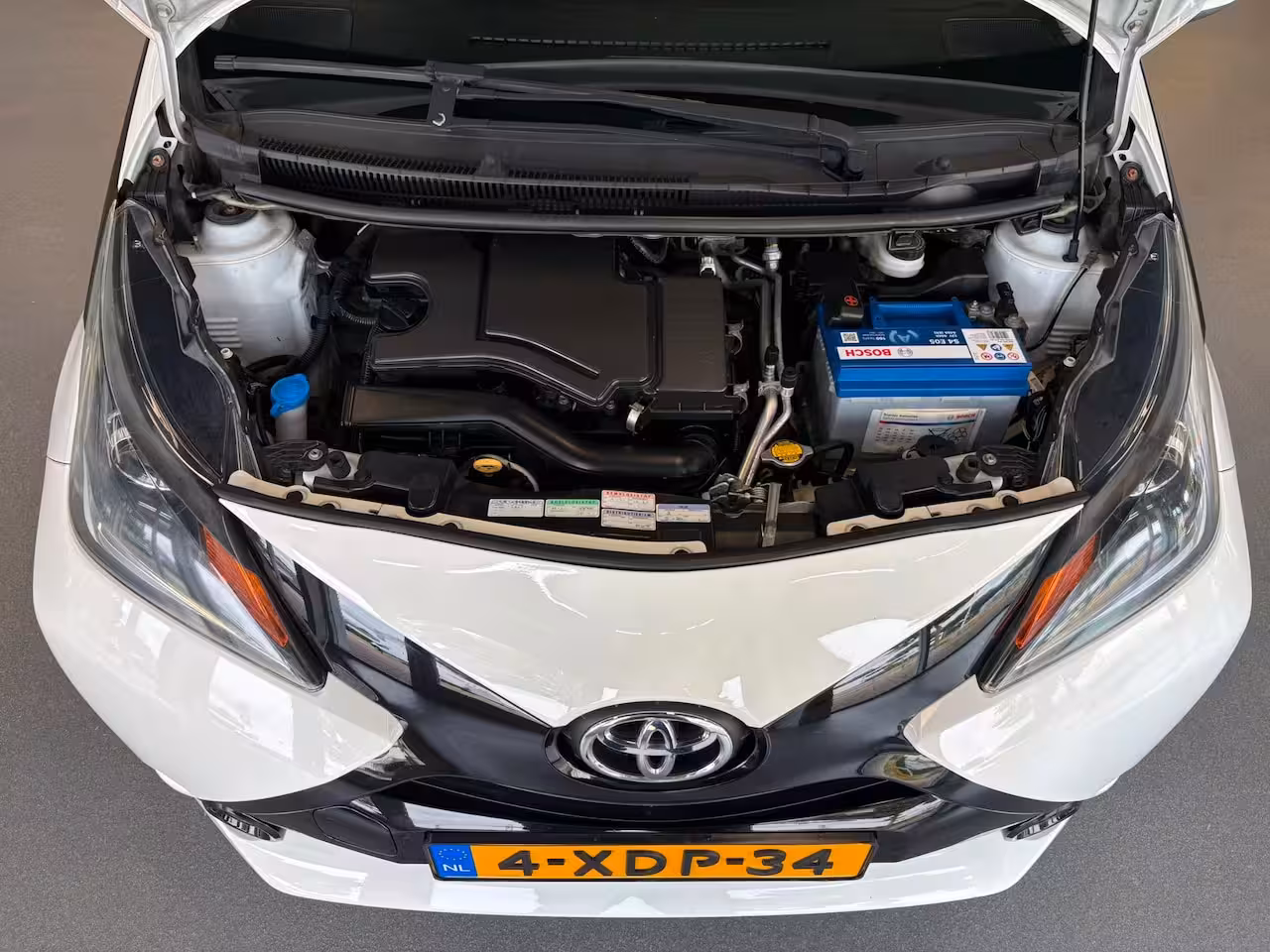 Toyota Aygo 1.0 VVT-i x-play