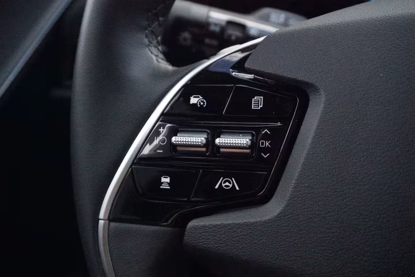 Kia Niro EV DynamicLine 64.8 kWh / ACC / Camera / Carplay