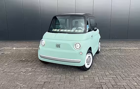 Fiat Topolino Brommobiel Lage KM | Direct Leverbaar | Panoramadak | Demo Deal | 75KM Actieradius