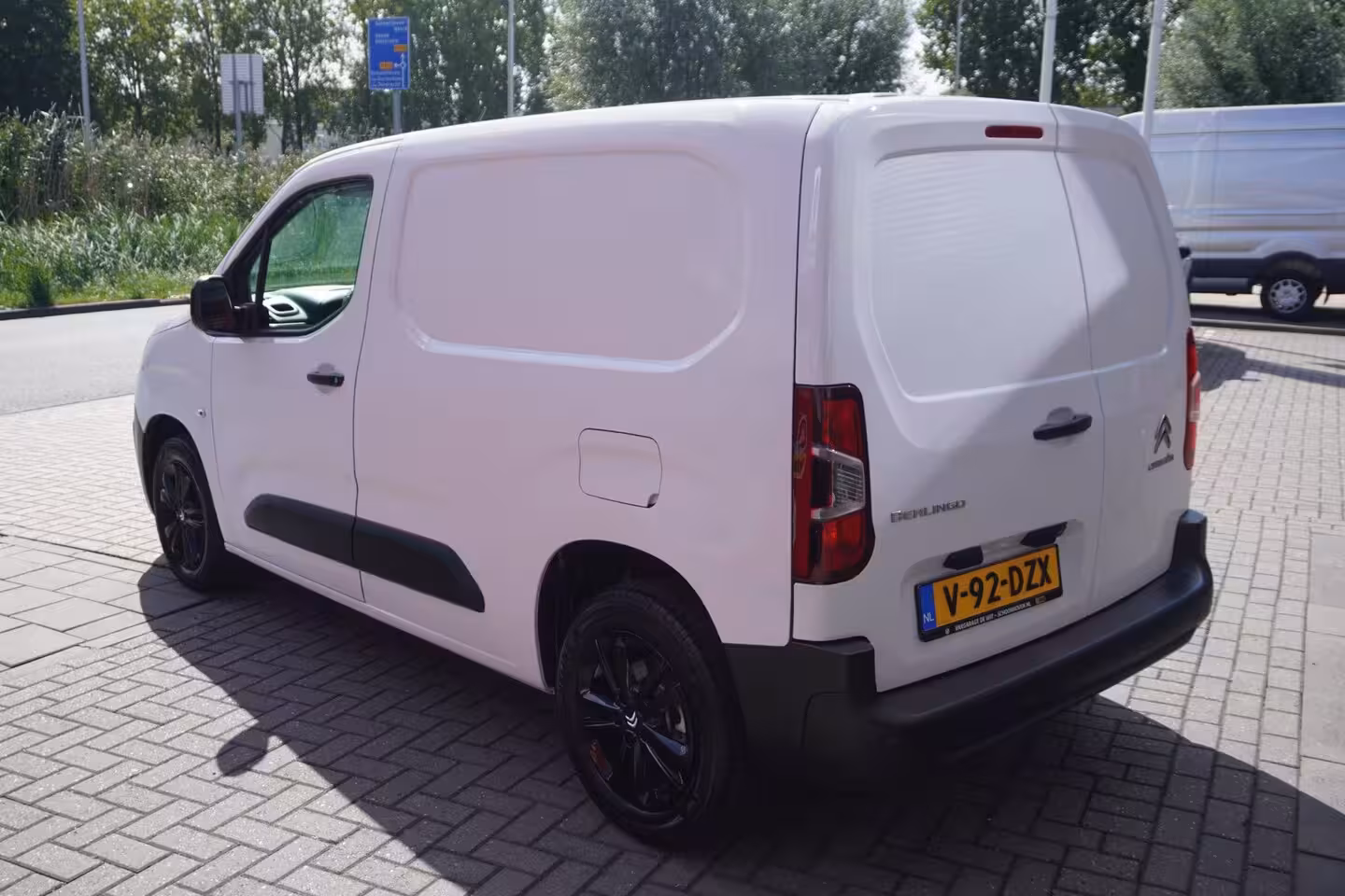 Citroën Berlingo 1.5 BlueHDi 100 S&S L1 / Carplay / Camera / Cruise control
