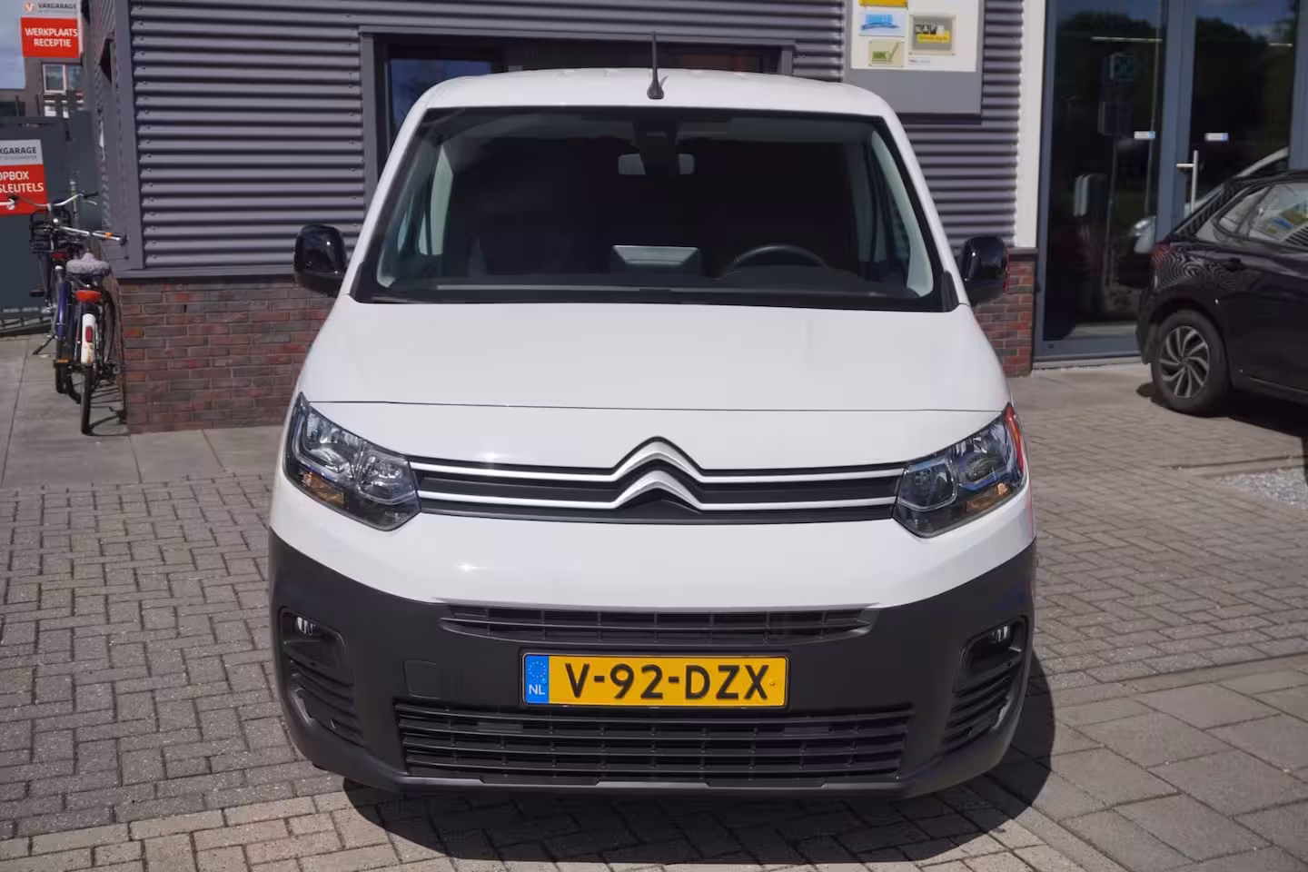 Citroën Berlingo 1.5 BlueHDi 100 S&S L1 / Carplay / Camera / Cruise control