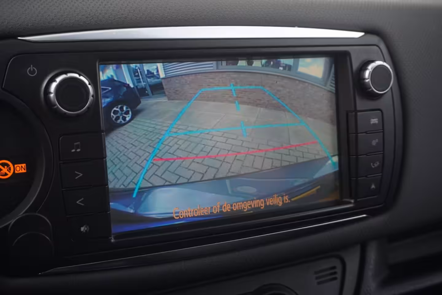 Toyota Yaris 1.5 Hybrid Aspiration / Camera / Climate control / Bluetooth