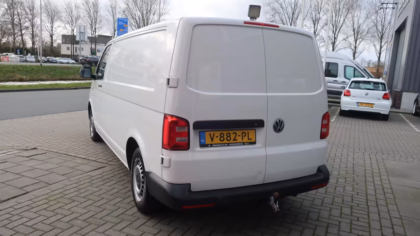 Volkswagen Transporter 2.0 TDI L2H1 DC Trendline Airco / Elek. ramen / Cruise control