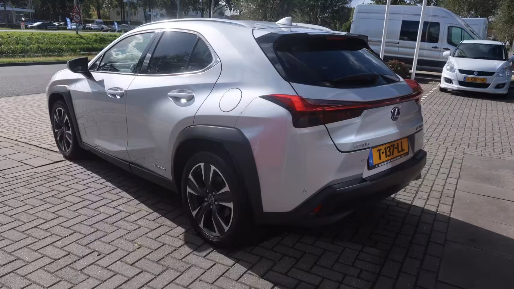 Lexus UX 250h Business Line