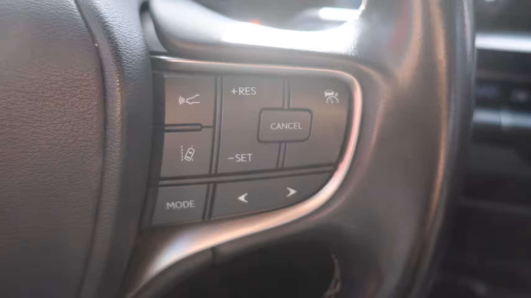 Lexus UX 250h Business Line