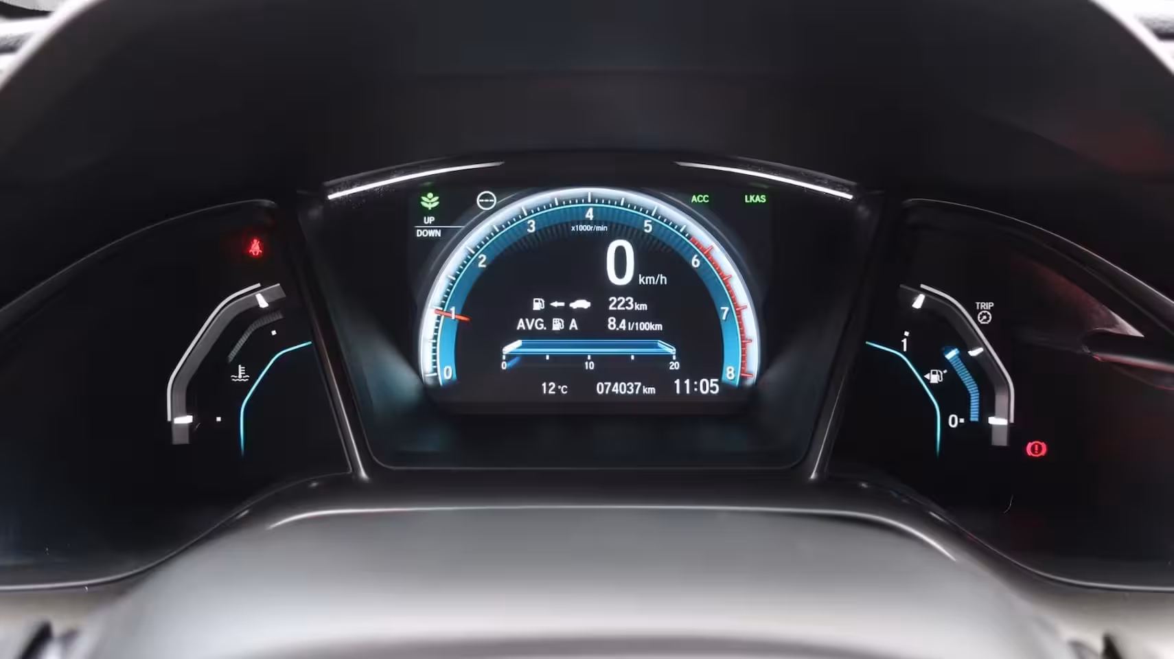 Honda Civic 1.0 i-VTEC Elegance / Achteruitrijcamera / Navi / Cruise