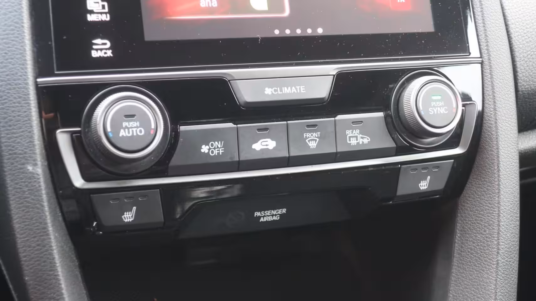 Honda Civic 1.0 i-VTEC Elegance / Achteruitrijcamera / Navi / Cruise