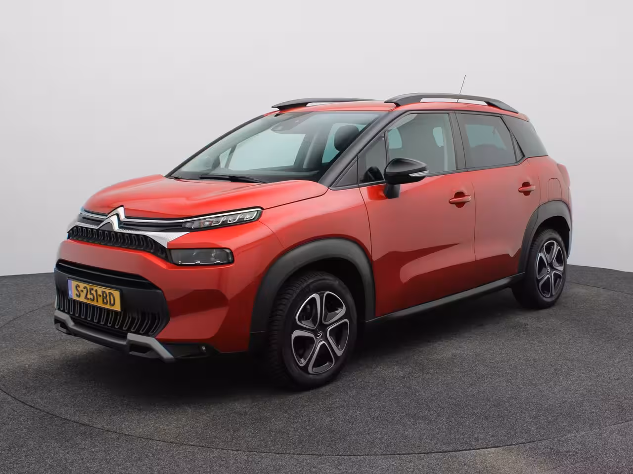 Citroën C3 Aircross 1.2 PureTech Live Navigatie | Airco | Cruise Control | LED verlichting | Parkeersenoren