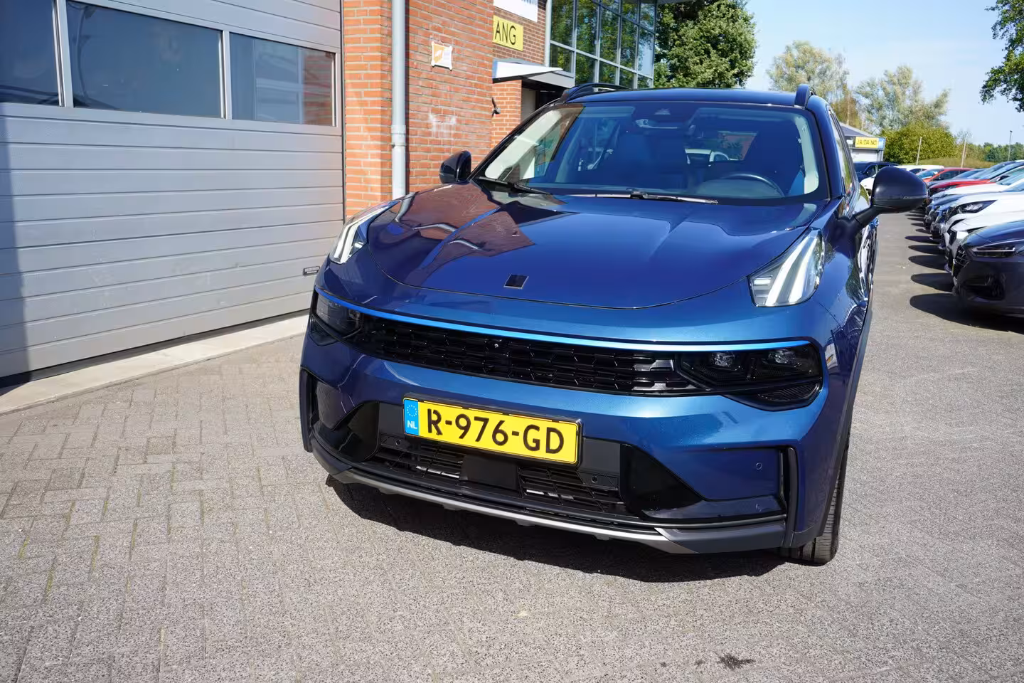 Lynk & Co 01 1.5 261PK 20X OP VOORRAAD ORIGINEEL NEDERLANDS DEALER ONDERHOUDEN 360CAMERA 6, 6KWH LADER