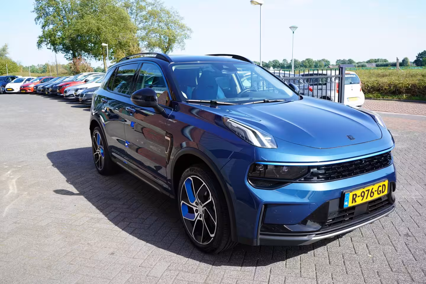 Lynk & Co 01 1.5 261PK 20X OP VOORRAAD ORIGINEEL NEDERLANDS DEALER ONDERHOUDEN 360CAMERA 6, 6KWH LADER