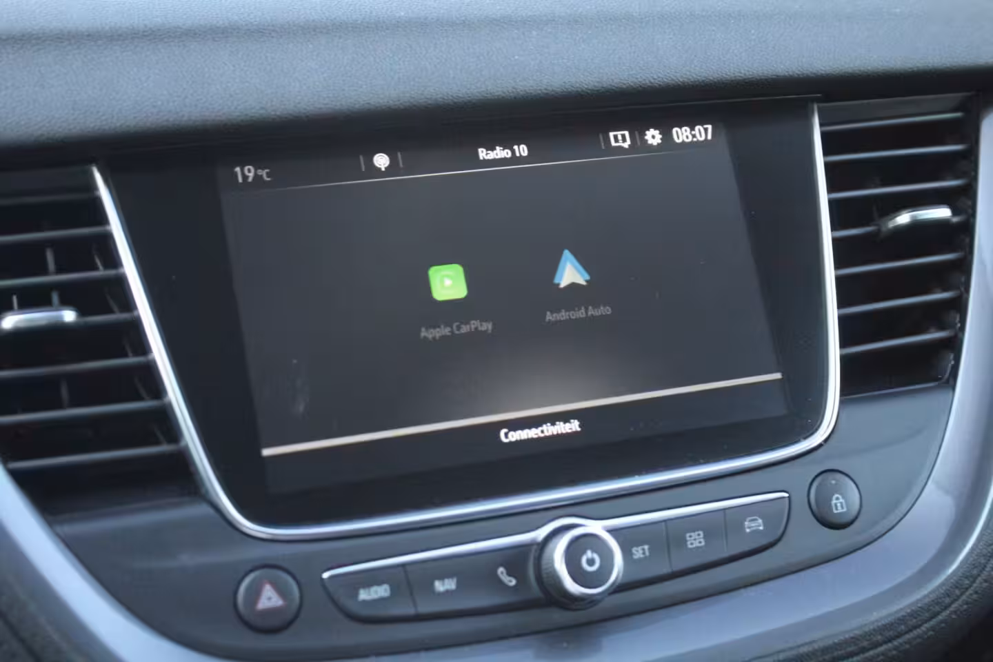 Opel Grandland X 1.2 Turbo Innovation | Automaat | Trekhaak | Camera | Elektrische klep | Carplay | NAP |