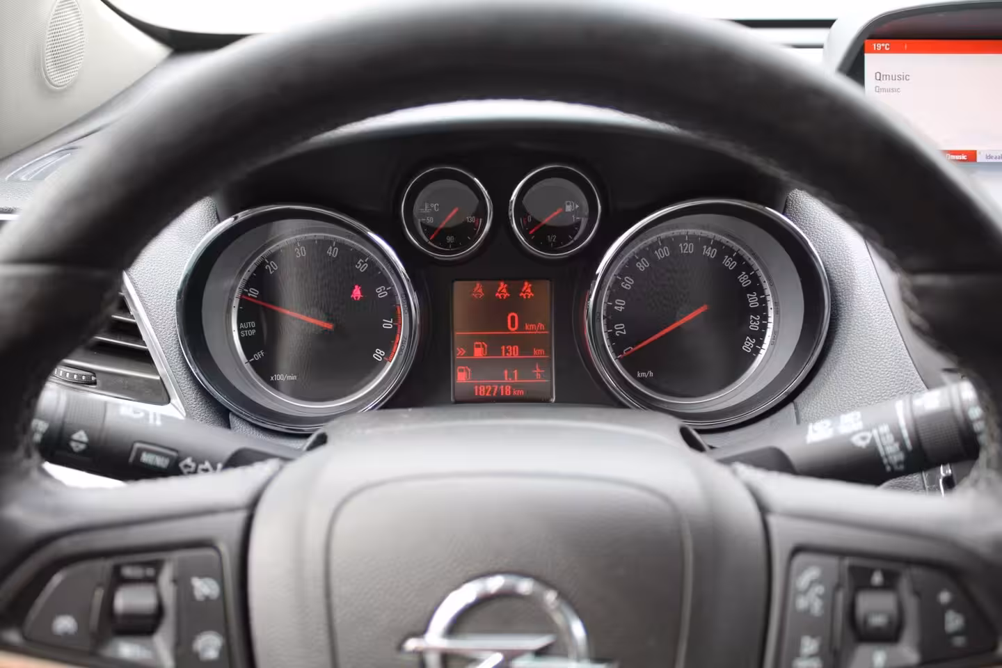 Opel Mokka 1.6 Selection | Trekhaak | Stoel / Stuurverwarming | Clima / Cruise control | PDC | Leder