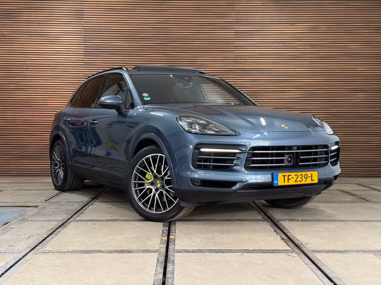 Porsche Cayenne 3.0 E-Hybrid | Full Option | Vierwielbesturing | PANO | PDLS+ | BOSE | PASM | ComfortPakke