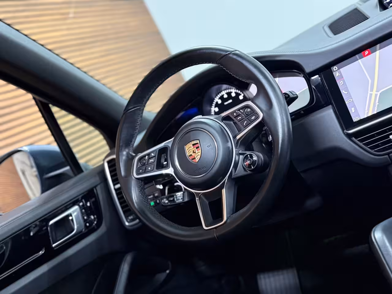 Porsche Cayenne 3.0 E-Hybrid | Full Option | Vierwielbesturing | PANO | PDLS+ | BOSE | PASM | ComfortPakke