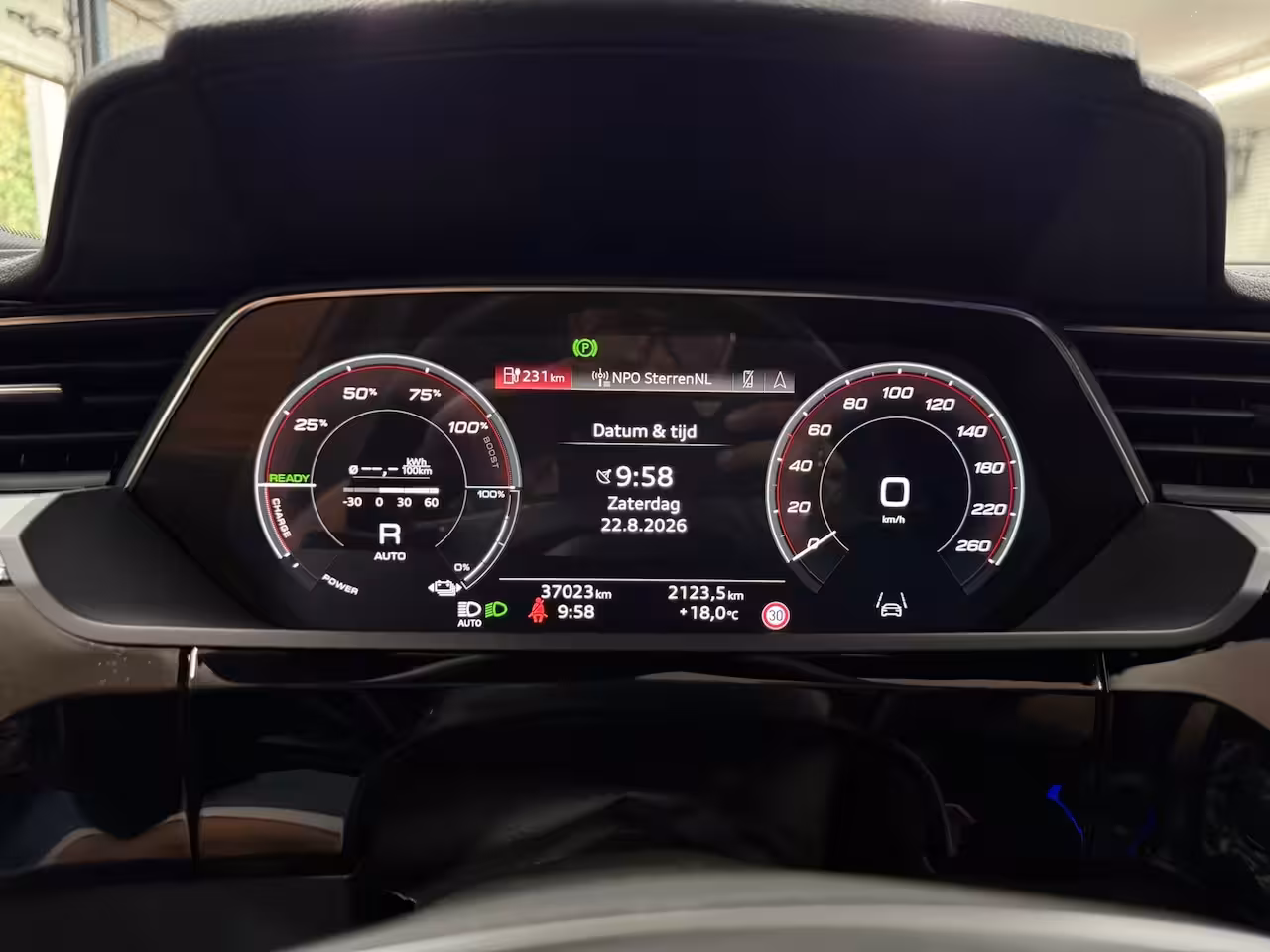 Audi Q8 Sportback e-tron 50 quattro S Edition 95 kWh | Pano | B&O| 22” | Massage | Adaptive Cruise | Matrix LED