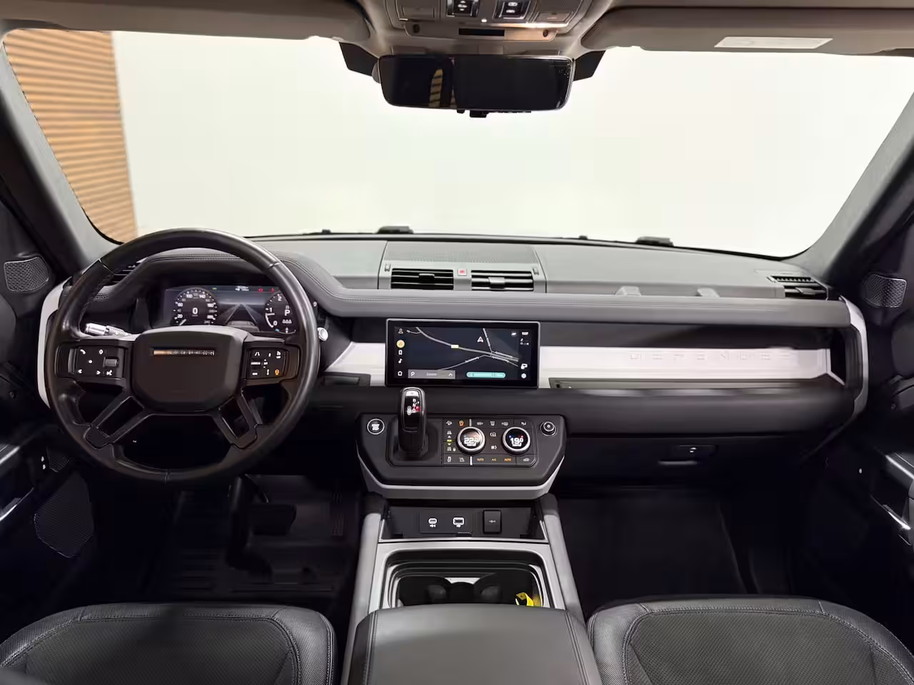 Land Rover Defender 110 2.0 D200 110 | Pano | PPF | Meridian | Trekhaak | Carplay | Geel kenteken