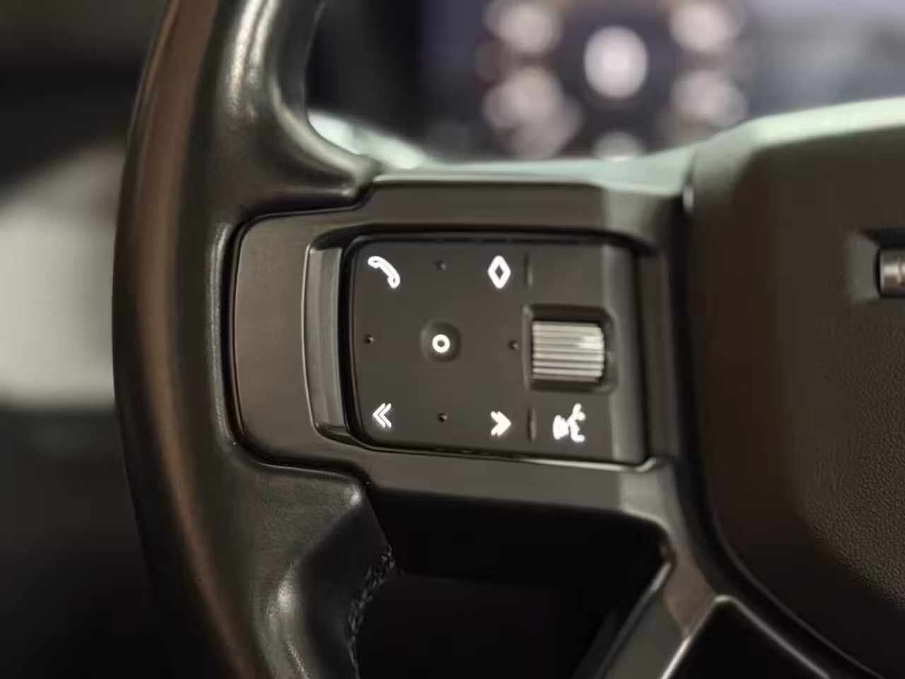 Land Rover Defender 110 2.0 D200 110 | Pano | PPF | Meridian | Trekhaak | Carplay | Geel kenteken
