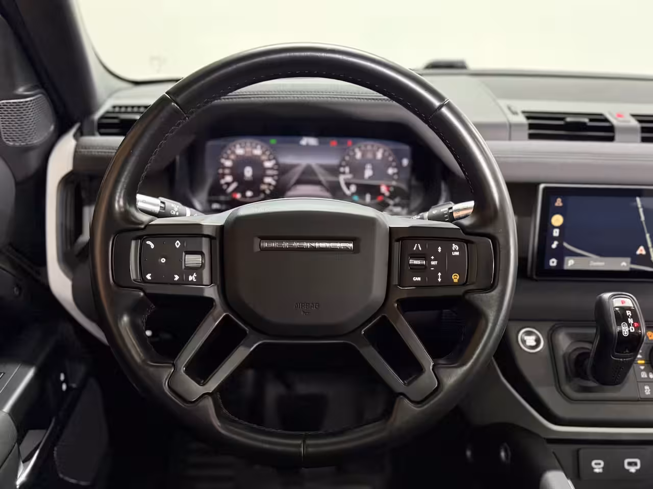 Land Rover Defender 110 2.0 D200 110 | Pano | PPF | Meridian | Trekhaak | Carplay | Geel kenteken