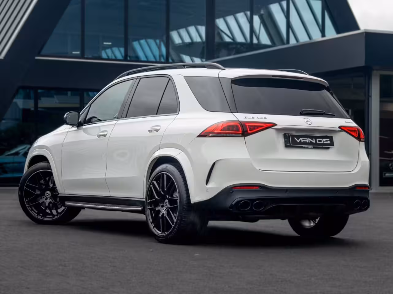 Mercedes-Benz GLE-Klasse GLE 450 4Matic AMG Line | NIGHT | Pano | Luchtvering | Trekhaak