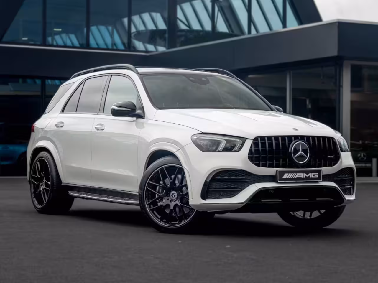 Mercedes-Benz GLE-Klasse GLE 450 4Matic AMG Line | NIGHT | Pano | Luchtvering | Trekhaak
