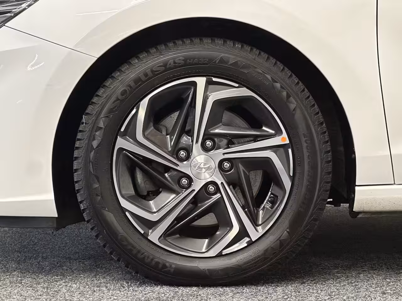 Hyundai i30 1.0 T-GDi MHEV COMFORT AUTOMAAT CRUISE CONTROL AIRCO ACHTERUITRIJCAMERA APPLE CARPLAY/ANDR
