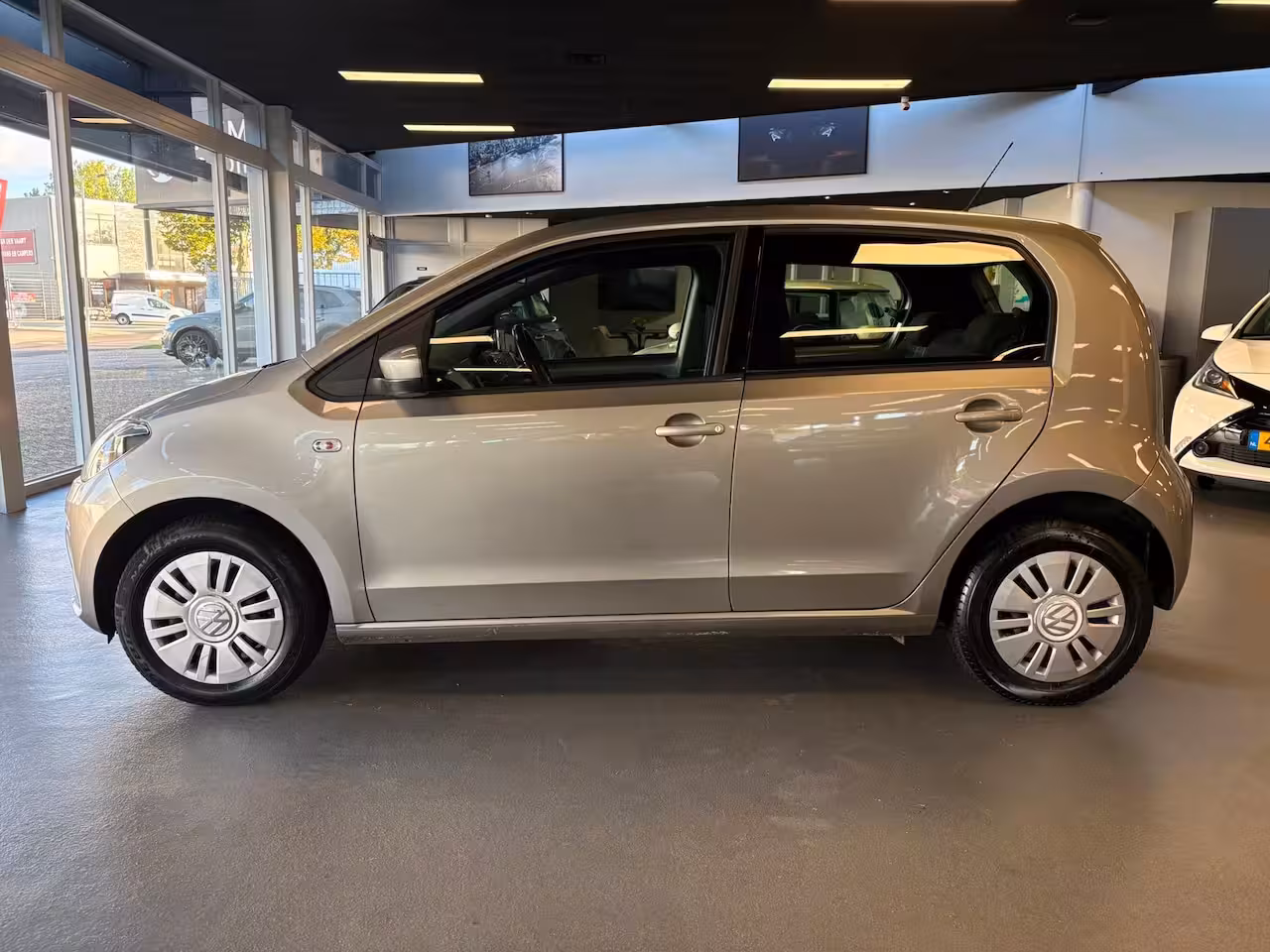 Volkswagen Up! 1.0 cheer up
