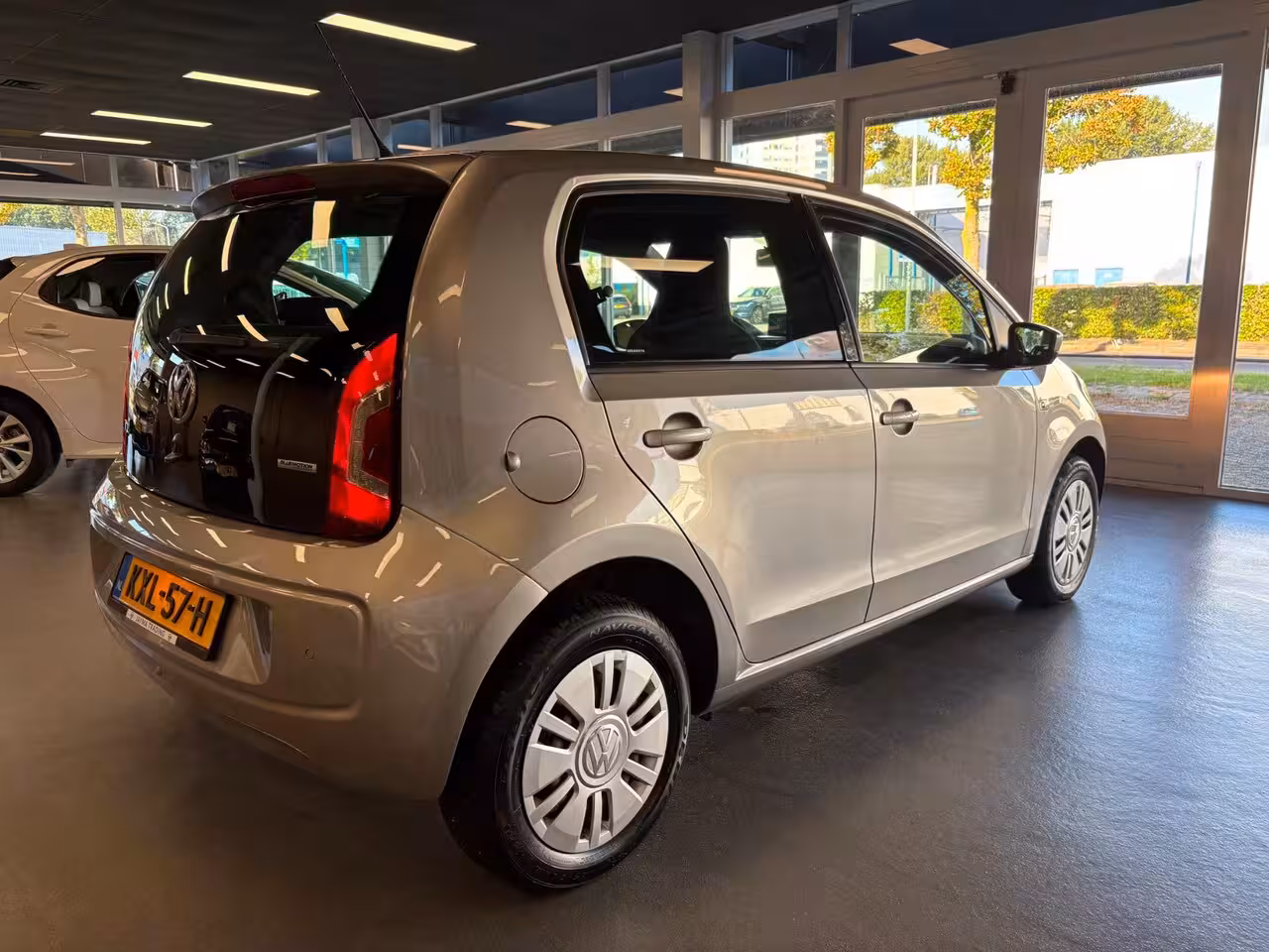 Volkswagen Up! 1.0 cheer up