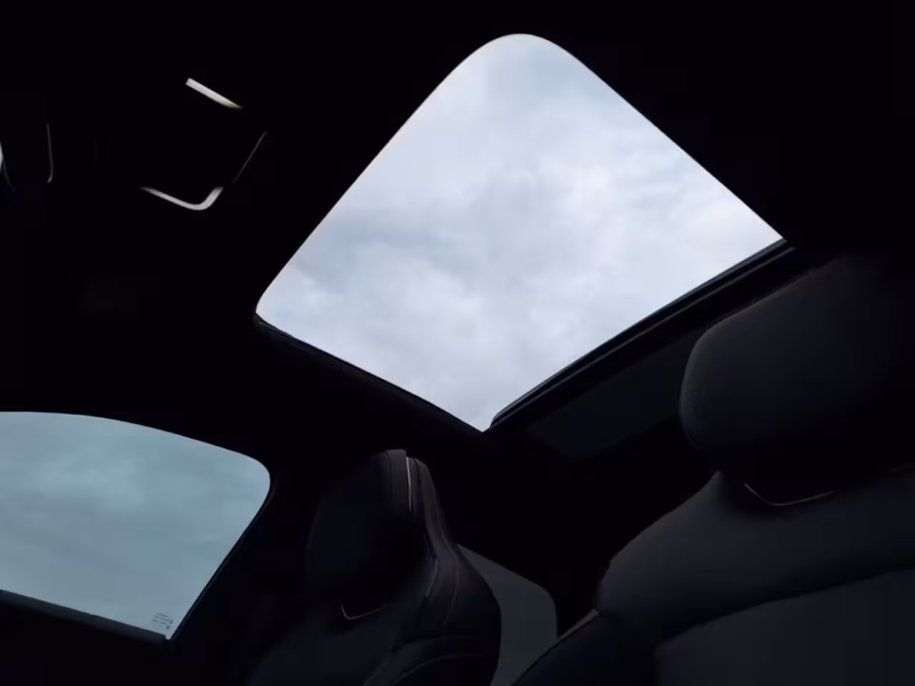 Lynk & Co 08 1.5 More PHEV 200KM RANGE / PANORAMADAK / HARMAN-KARDON / LEER / 360-CAMERA / 21INCH
