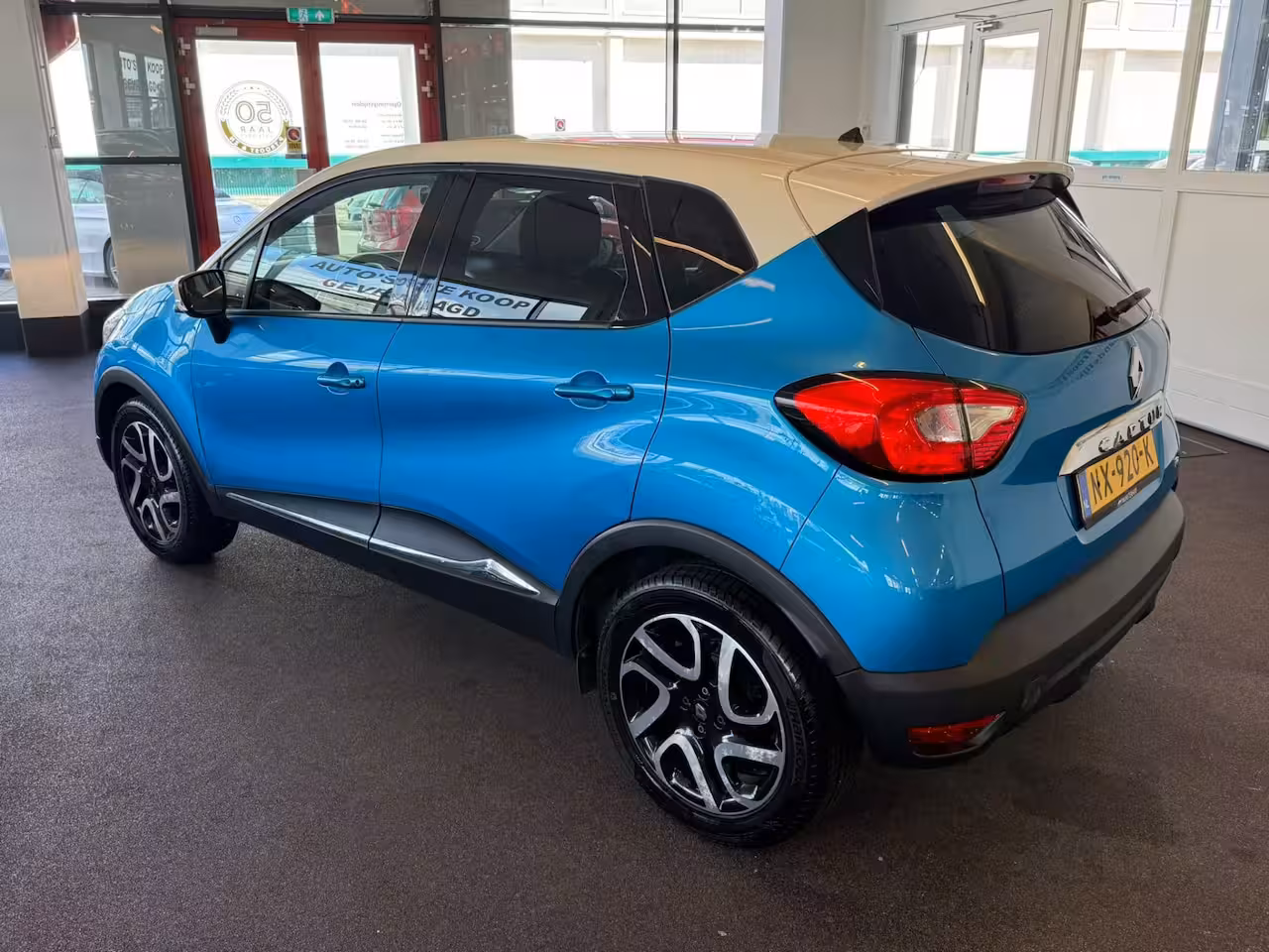Renault Captur 0.9 TCe Dynamique | Cruise control | Climate control | Keyless | Navigatie | LM Velgen | H