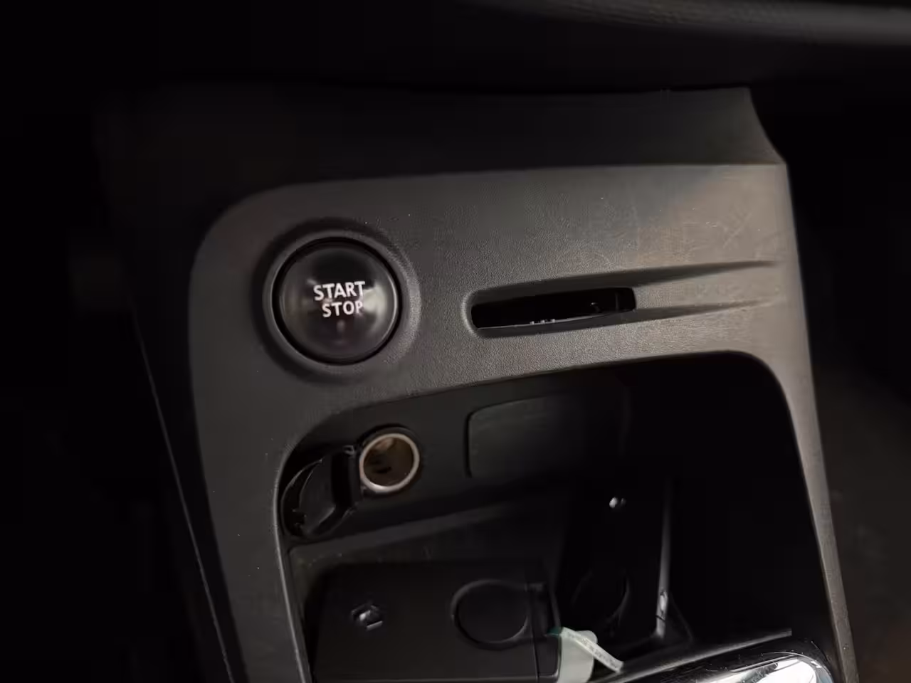 Renault Captur 0.9 TCe Dynamique | Cruise control | Climate control | Keyless | Navigatie | LM Velgen | H