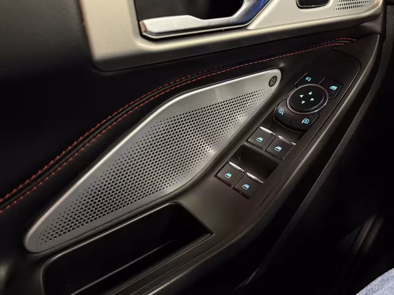 Ford Explorer 3.0 V6 PHEV ST-Line | 7p. | Black Style | Vol | Pano | Trekhaak | Winter Pack | B&O | ACC