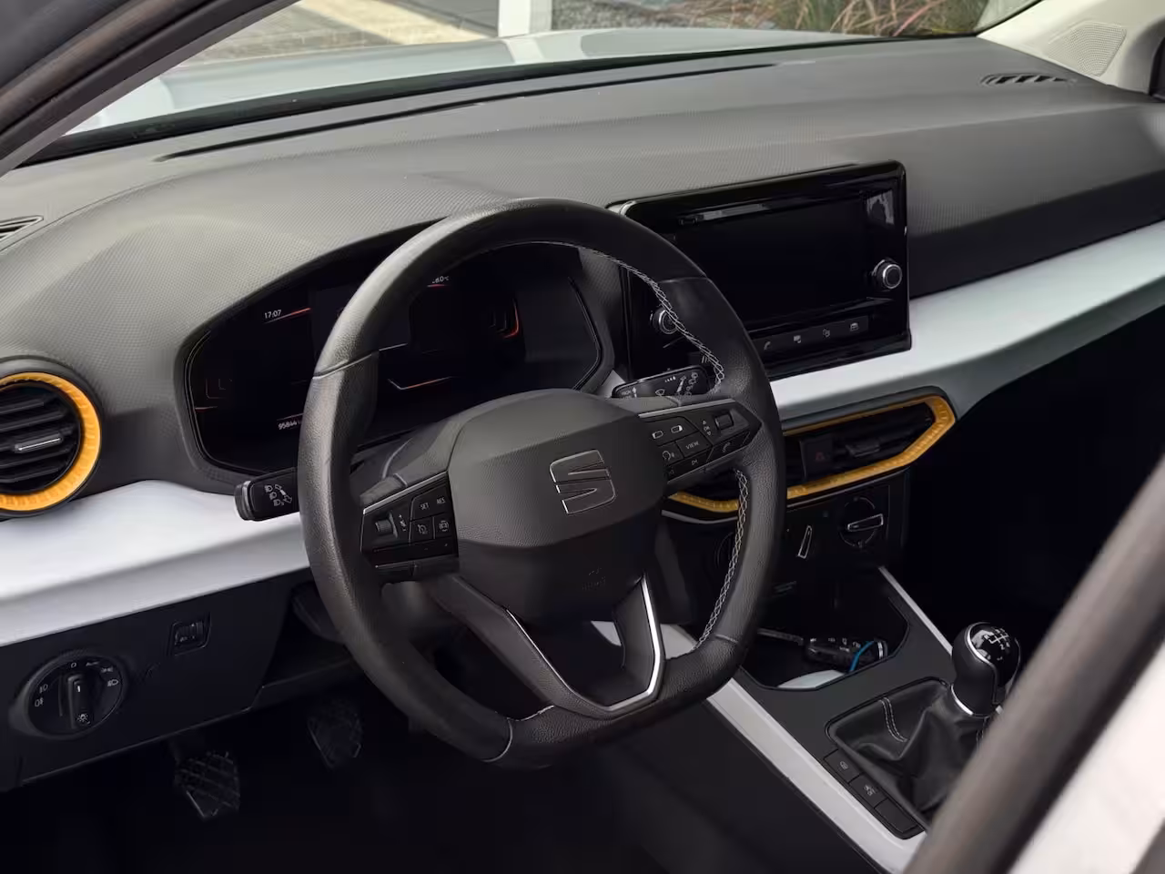 Seat Arona 1.0 TSI Style |SPORTVELGEN|Carplay|PDC|Airco|Cruise Control