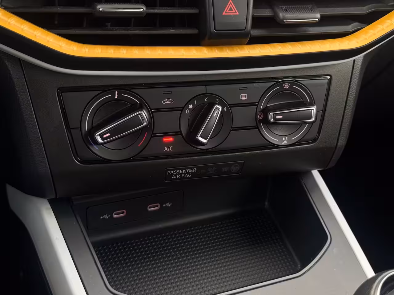 Seat Arona 1.0 TSI Style |SPORTVELGEN|Carplay|PDC|Airco|Cruise Control