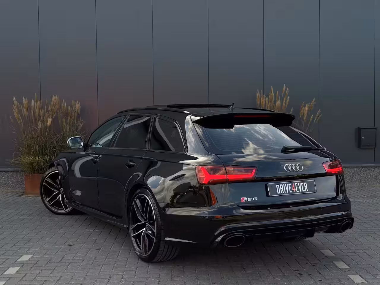Audi RS6 Avant 4.0 TFSI RS 6 quattro FULL PANO|LEDER|CAMERA|NAVI|CR CONTROL