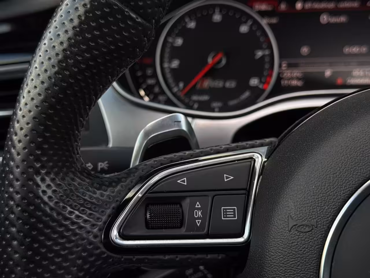 Audi RS6 Avant 4.0 TFSI RS 6 quattro FULL PANO|LEDER|CAMERA|NAVI|CR CONTROL